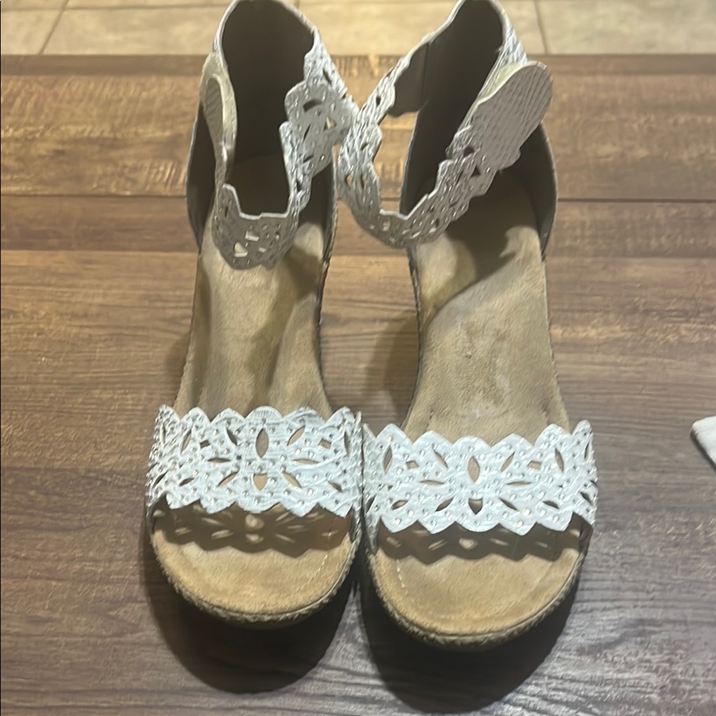 Euc Rieker White Lace Women's Sandals Size 41